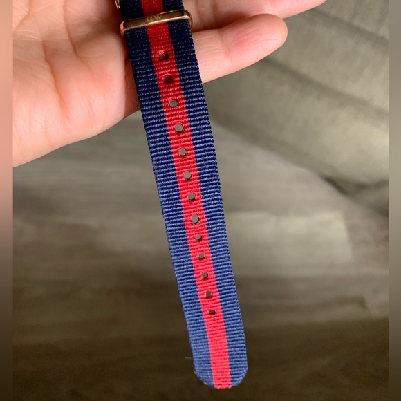 Daniel Wellington Classic Oxford Watch EUC - Picture 13 of 15